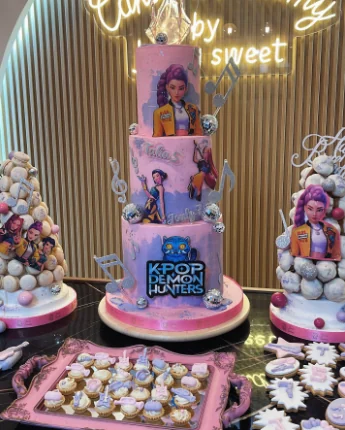 Sweets, Cookies & Macarons by Cakies